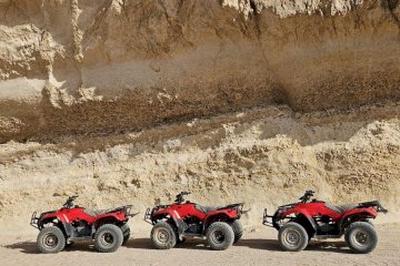 VIP quad Fahren mit Meerblick in Makady Bay